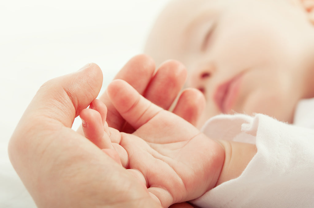 Babies & New Moms Aromatherapy Recipe And 'New' Baby Massage Ebook